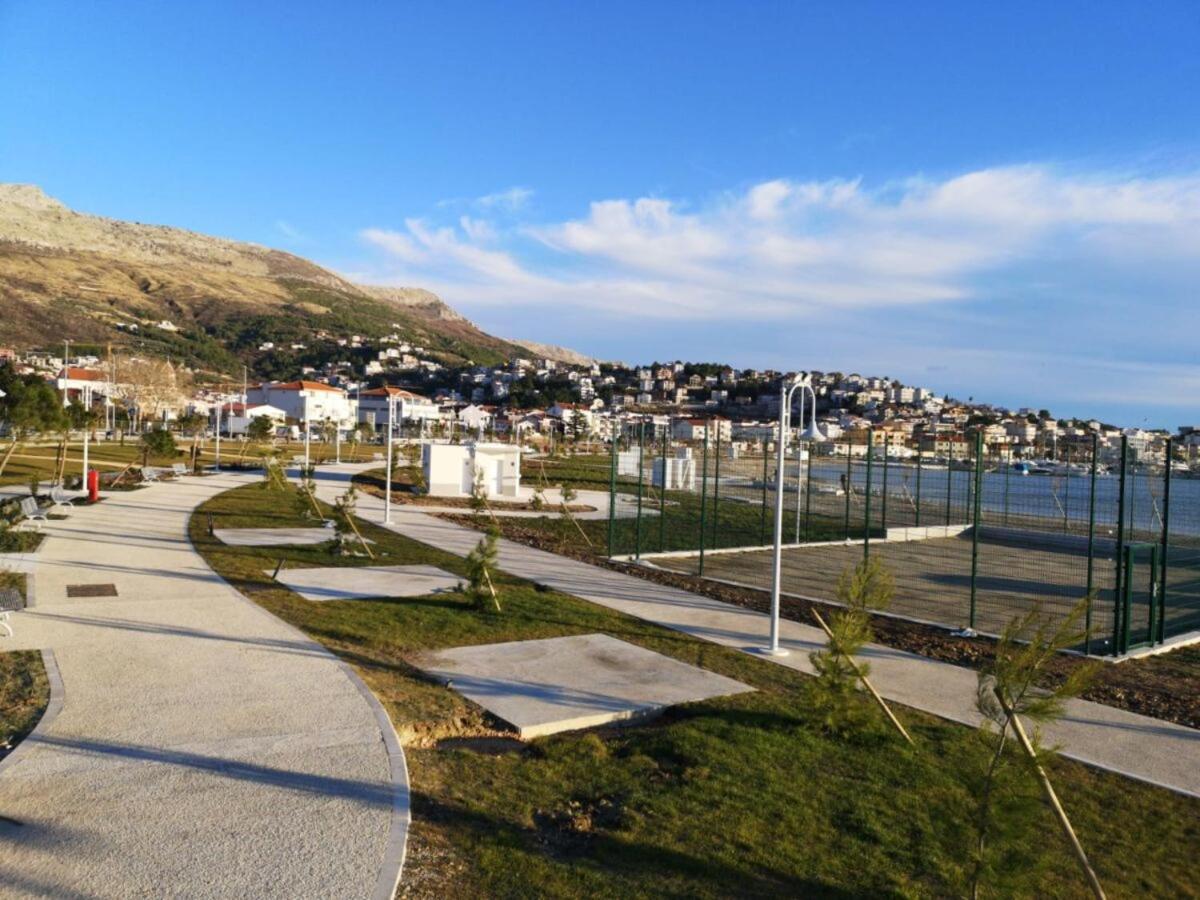 Apartment Golden Dreams Подстрана Екстер'єр фото