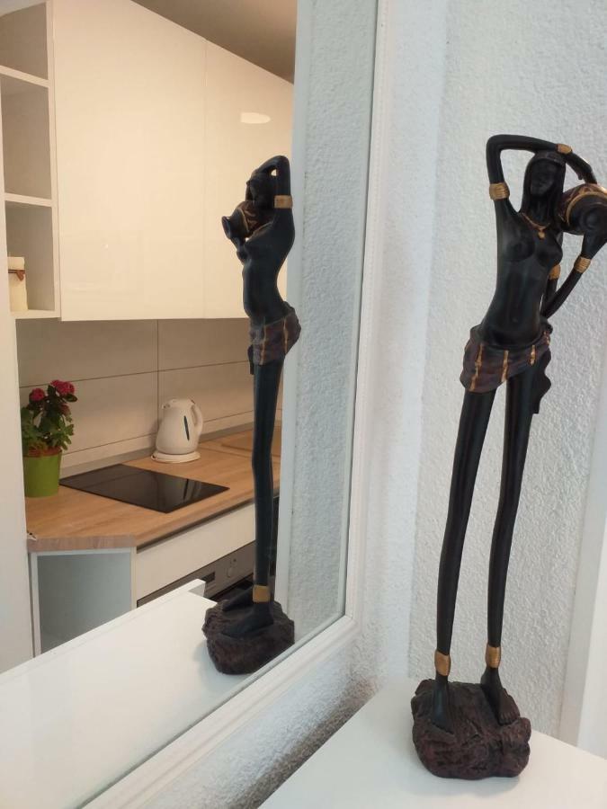 Apartment Golden Dreams Подстрана Екстер'єр фото